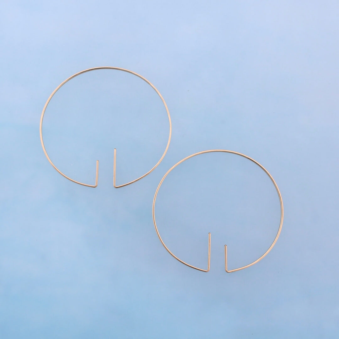 14k gold modern minimal hoops, art deco inspired, in hammered 18 gauge wire.